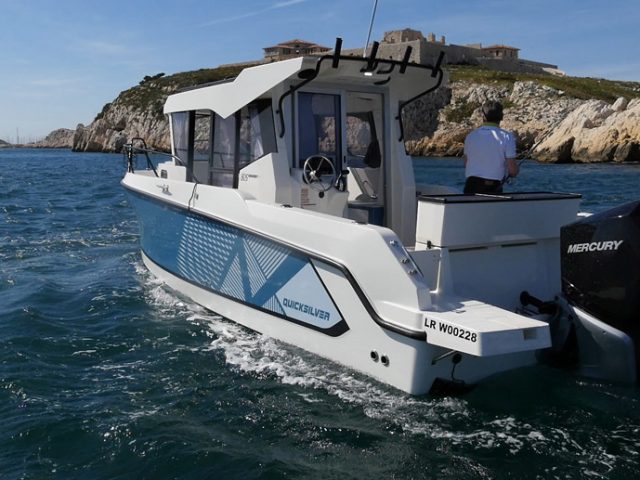 QUICKSILVER 805 Pilothouse NO.3