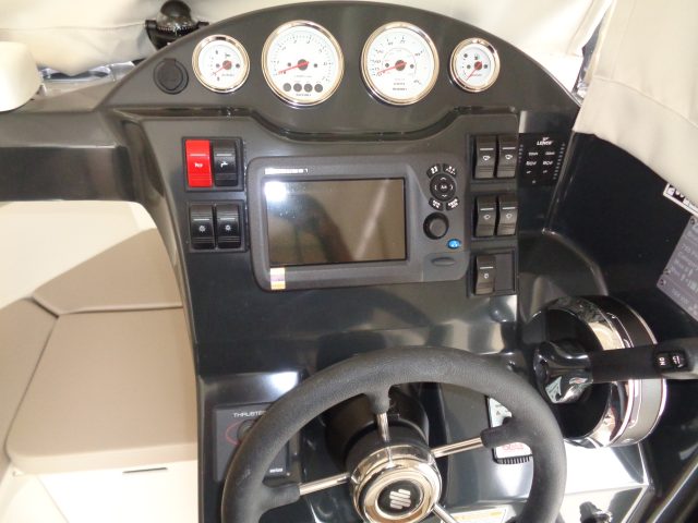 クイックシルバー 755 Pilot House NO.6